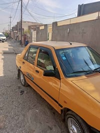 للبيع • سيارة