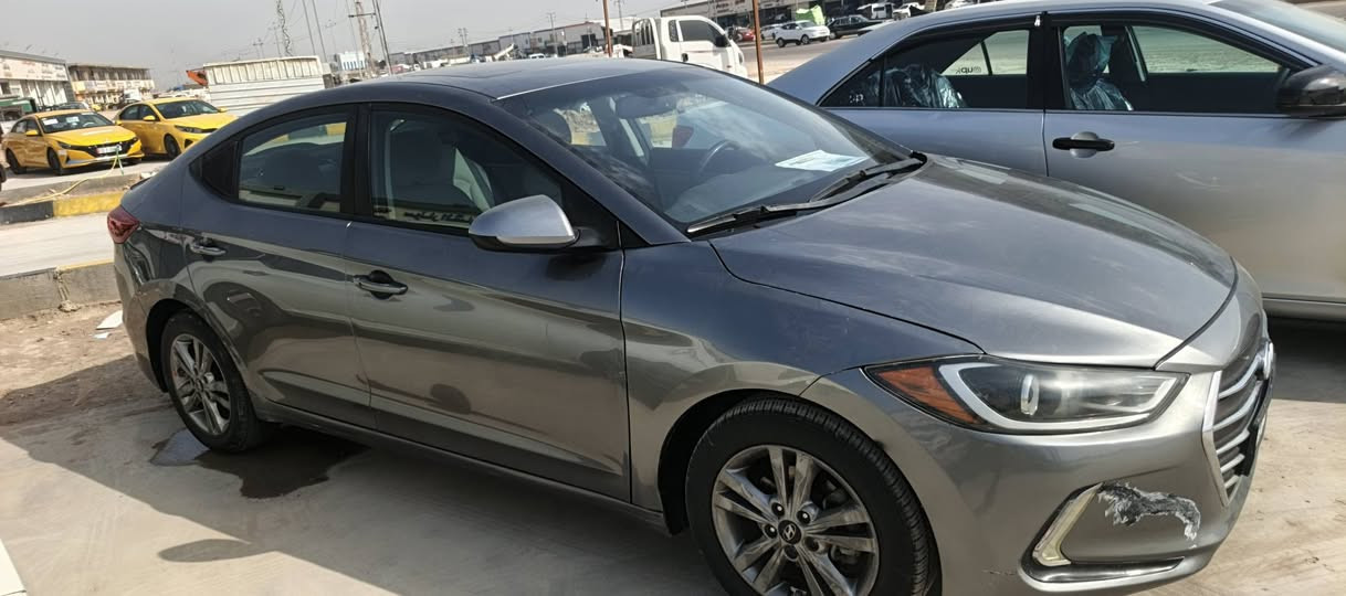 السلام عليكم
النترة فول مواصفات فتحة سقف بصمة حساسات موديل 2018
سيارة حلوة ونضيفة بيهة قطعة وحدة مثل ما موضحة بل سونار 
المعلومات اكثر اتصل 🗣📲 ***********
