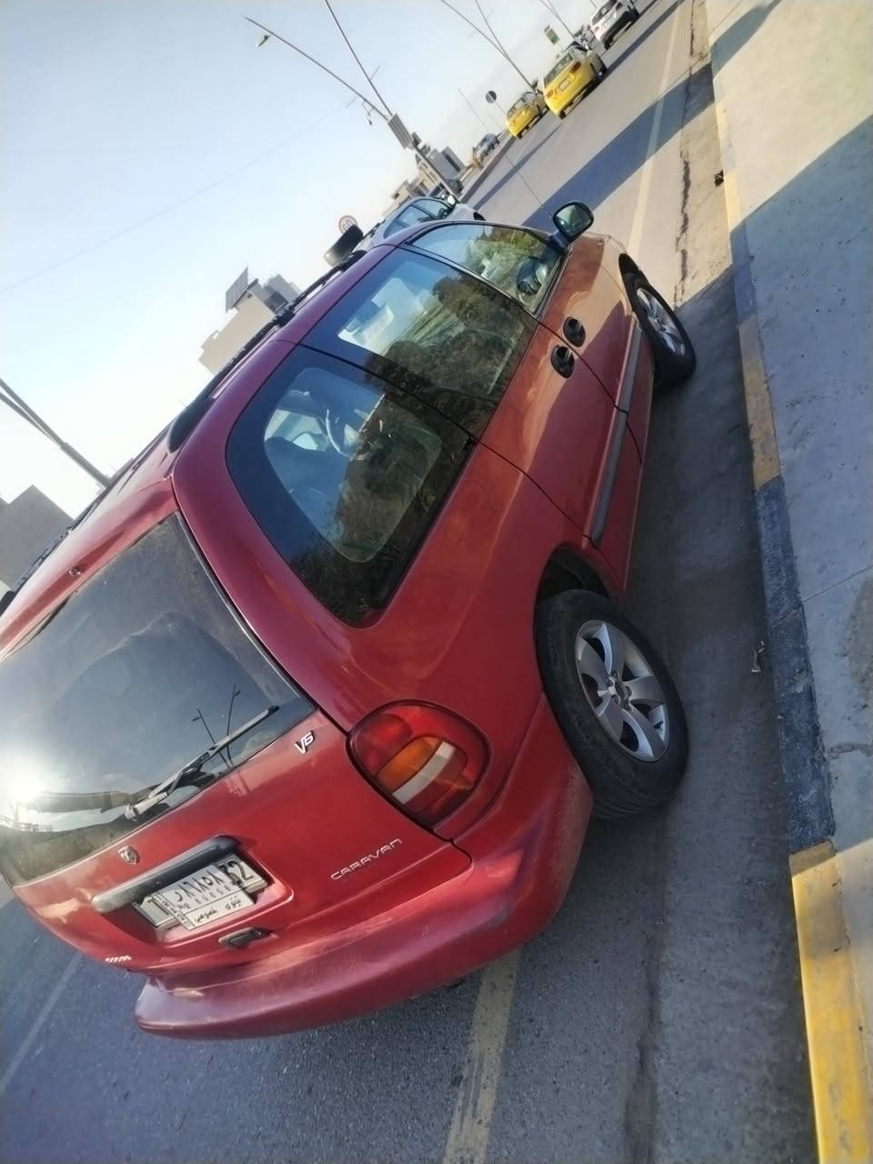 دوج كرفان للبيع موديل 96  صبغ احزام بدون دواخل كير محرك شرط سياره رقم نينوى شرط التحويل تبريد شغال 7 راكب السعر ٥٨ للاستفسار ***********
