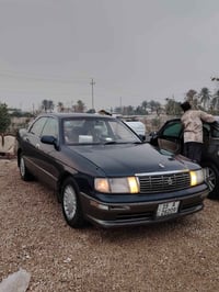 موديل ١٩٩٣ • ٢.٥ • رقم الانبار