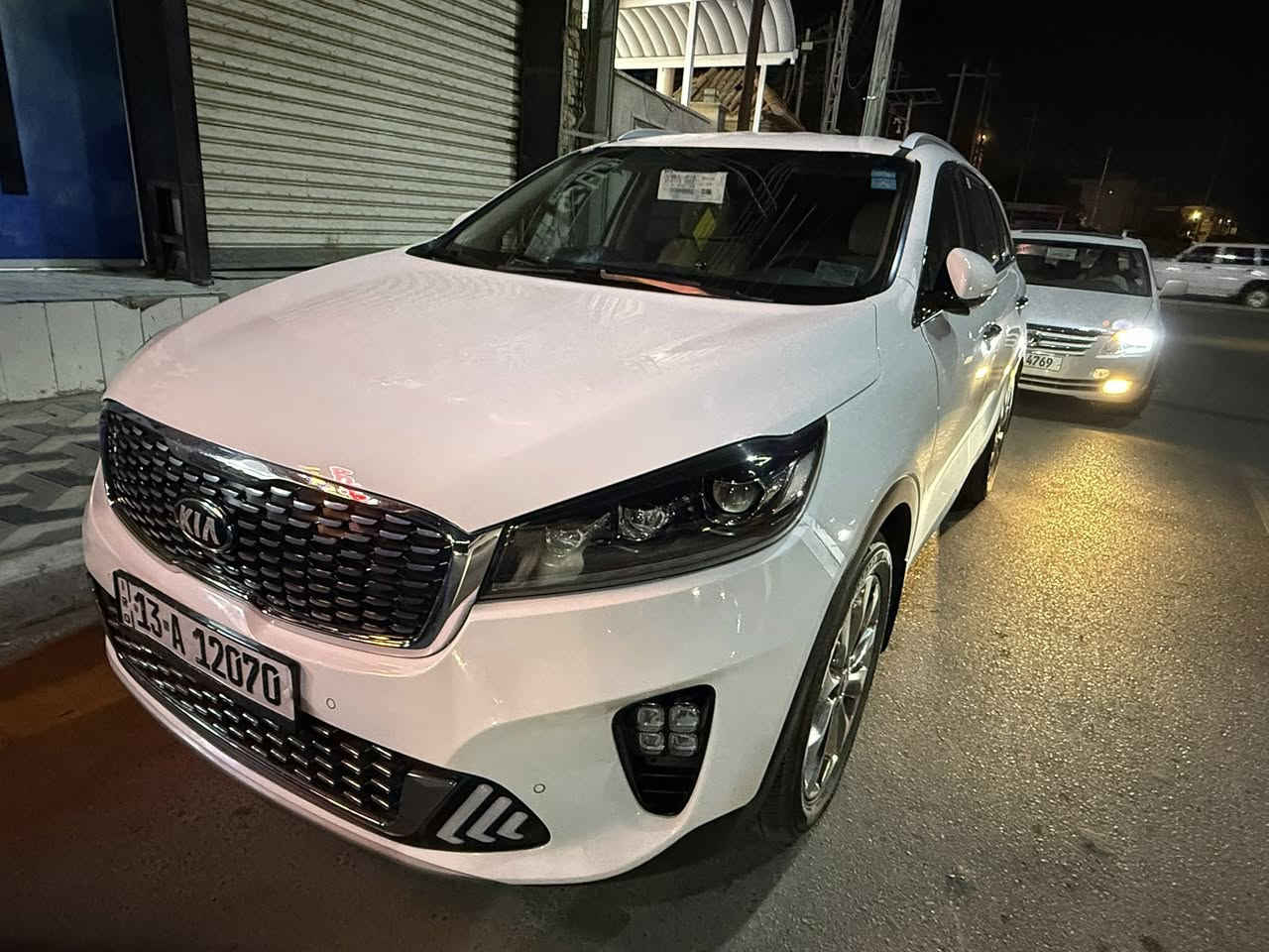 كيا سورنتو موديل 2020
خـليـجـي شكل 

 شركه دوليه 

مكفوله من الصبغ 

رقم ميسان بسمي ارقام جديده وهزه جديده وسنويه جديده

مواصفات

بصمه 

باب خلفي كهرباء  

نضام بريك ابي اس 

لدات اماميه خلفيه

لايت زنون

كامره اصليه دواره 

حساس امامي خلفي اصلي

كشنات جلد 

كشنات كهربائي  2

شاحن وايرليس

3قطع تبريد

لد امامي بكلايت لد

شاشه كار بلي اصلي 

كروس سرعه

تحكمات ستيرن

سبعه راكب

ويل كب نيكل

بصمه تشغيل وابواب 

6 سلندر  م3500  مامفتوح بلادي

كير مامفتوح بلادي   

ترحيب  

كامره دوارة      

مري شفط    اشاره بالمري مرايا اتودم 

برادات بلاديه 

شاشه كبيرة 

فول تحكم استرن 

اربع انظمه قياده  Sport  eco cimfort   smart 

كشافات ضباب رباعي

علامة بالدواسه 

السياره جديده جدا مكفوله من الصبغ 

***********
