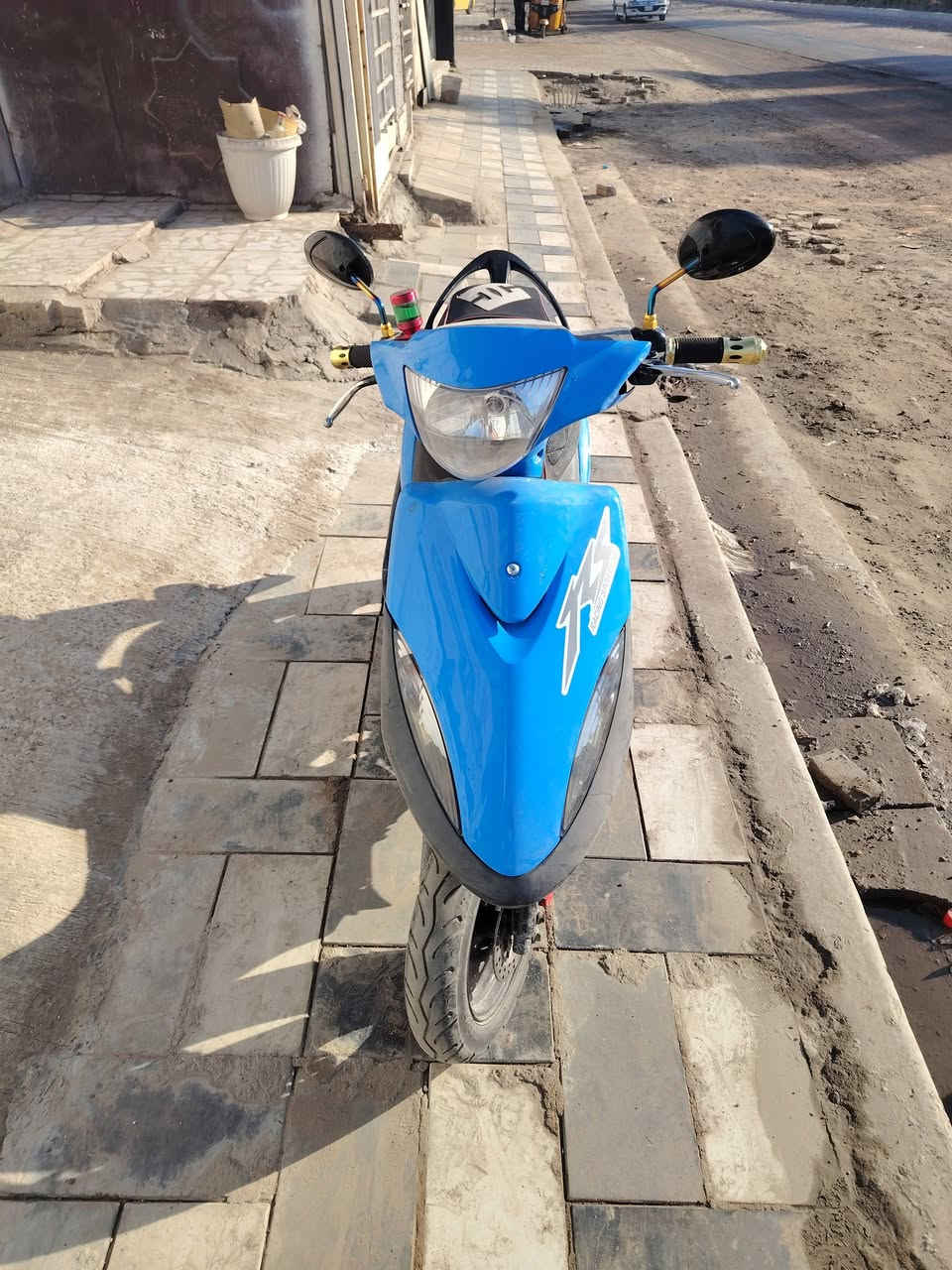 السلام عليكم دراجة ماكس عدله الدراجه حلوه بس نقص
باتري مكاني الشعب ***********
السعر 600 وبيه مجال
