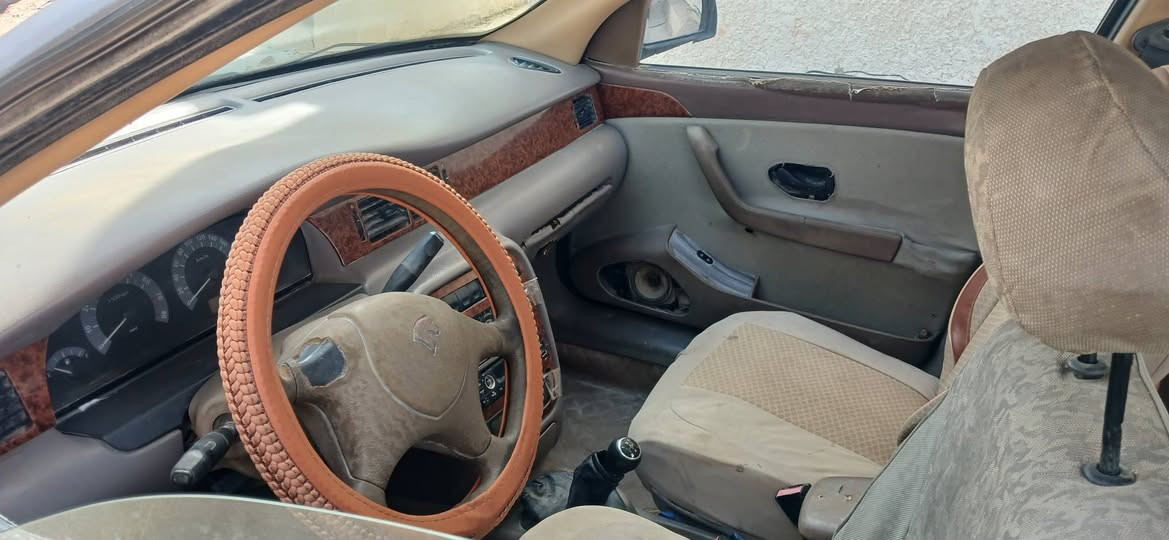 سلام عليكم سمند 2012رقم ميسان صاحبه جيراني بسمه مشروع وطني سنويه منتهيه محرك وكير جدد شرط  كهربايات كل شغاله حداده نضيفه سعر 17ورقه وبيه مجال مكاني بصره قظاء المدينه ***********
