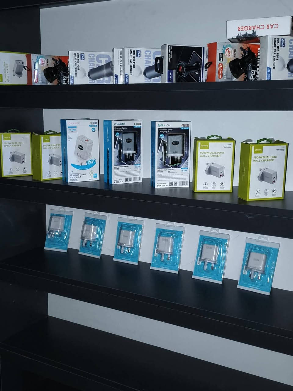 السلام عليكم ورحمة الله وبركاته 

اي شخص يزور  استوديو الجوادين 

يصور أو يقدم معامله أو يشتري 
يدخل إسمه قرعه أسبوعيه والفائز بالقرعه راح يربح ويانه هديه من المحل حصرا
..................
كل جمعه ينسحب اسم ...للعلم الي دخلت أسماؤهم بالقرعه ماراح نعيد من جديد راح تبقى الاسماء للجمعه الثانيه ونضيف عليهم وايضا نسحب اسم ثاني..

راح تكون الهديه وحده من هذني الاقتراحات

*هيتفون
*لاصقة موبايل 
*تصميم صورة على الموبايل راح يكون اختيار الصورة علينا
*كيبل شحن
*مكبر صوت بلوتوث+انارة 
*شاحن ام بي ثري
*وبعد شغلات حلوه قريبا نضيفهه للقائمه 
..................
شروط المسابقه
*لايك لاخر 5 منشورات
* تشارك المنشور ويه 5 اصدقاء 
*تشاركه ب5 كروبات
*تعلق 5 تعليقات
...................

ملاحضه : الهديه راح تكون من اختيارنا 
يله انطلقووو بعد شتريدون استوديو الجوادين مدللكم

( زورونا  يوم ....تجونا دوم)

 شارع حي الحسين- قرب جامع الزهراء -مجاور أفران السفير 
***********
***********

بإدارة المونتير بارق ال هاشم
