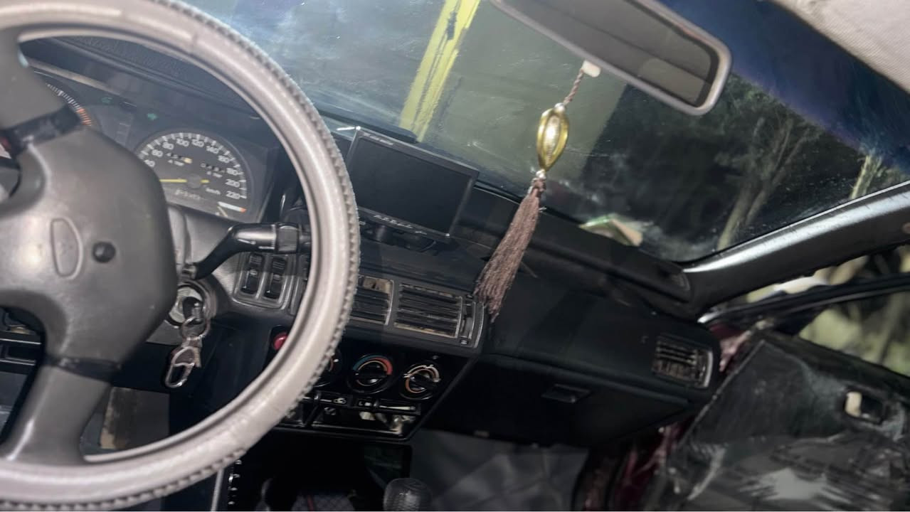 گڵاند مۆدێل ٩٠ گێر مەکینە بە شەرت سەنەوی ٢٠٢٤ بەسەر چوە سەیارەکە تۆزەک مەسرەفی تیدایە وەکو دەبل گۆرین قەلبی توند کەیەوە  کارەبایی لایتەکانی چاکردنی دەوێ بەس مەکینەو گێر بە شەرت دەدەم بێ ئەوەی نوقەی بێت رون نەقس کردنو شتی نیە   واتس ئاپ *********** شوێن هەولێر نرخ 35 مةجال Singapore
