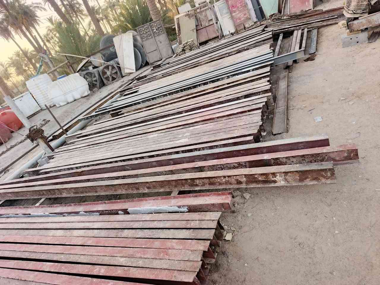 شيمان ثقيل للبيع في سكلة سيد حاكم، رقم الهاتف : ***********
