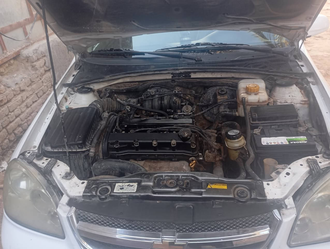 للبيع اوبتره 2005گير عادي رقم بابل صبغ عام ضربته بل جنطه و  بيه طخات  السعر 55  مكان سياره نجف ؟ رقم الهاتف ..***********
