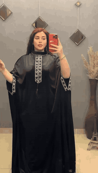 عبايات رمضانية 
#جملة_فقط 
اجمل الموديلات بارقى الخامات المخمل المطعمه بالنقوشات الرمضانيه المميزه
اقل كميه درزن
ممكن حجز موديلين للدرزن
للحجز على الخاص او على الواتساب
***********
