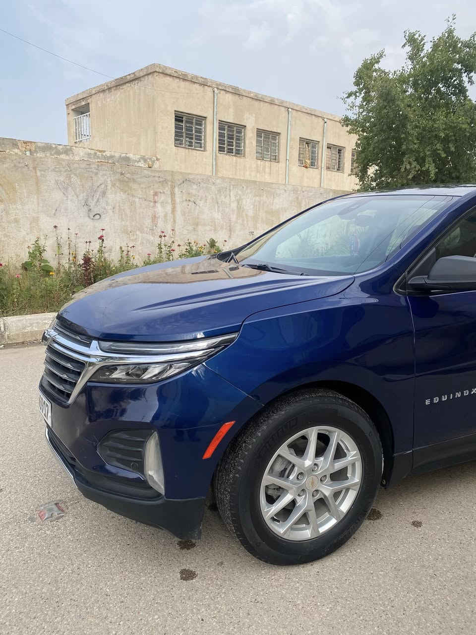 السلام عليكم كوينكس 23 للبيع
فول موصفات بلاك توب حره بسمي 
ذي قار إنكليزي ماشيه 20 الف حادثها 
الدعاميات فقط صور الحادث بل منشور 
السياره جديده بعدها بوضع الشركه  مكان السياره 
الناصريه مركز  السعر 170بيها مجال *********** ما بي وتساب
