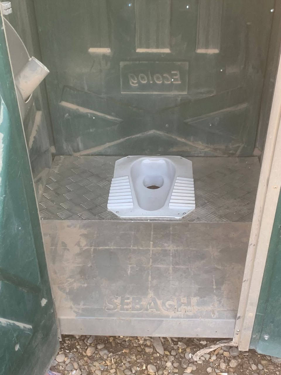 السلام عليكم متوفر تواليتات امريكي شرقي غربي مكاني بغداد مدينة الصدر موجود توصيل حساب اتفاق سعر قطعه 275 لستفسار رقم الهاتف  ***********
