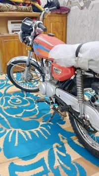 دراجة إيراني • بدون اوراق • ميسان العماره