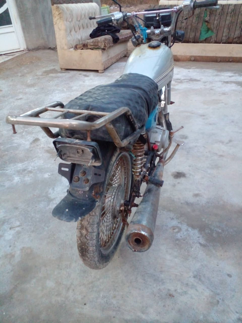 دراجه اربعه كير كلك البيع السعر ٢٠٠ العنوان واسط النعمانيه الستفسار على ***********
