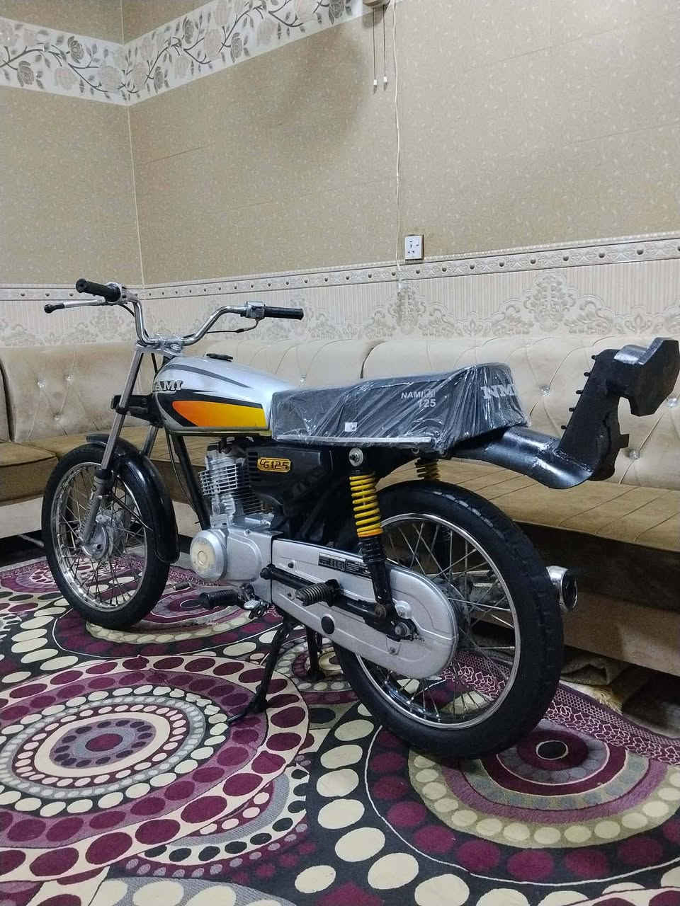 سلام 👋عليكم دراجه يراني للبيع كلك معمرهه على ايدي مكفوله من سرقه درجه حلوه ما نقصه شي لا دخن ولا تنقص
مكان كربلاء  سعر ستفسار خاص شراي تصل ***********
