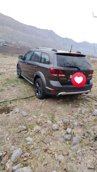 سلام عليكم جورني موديل ١٩ محرك ٦ رقم انكليزي أربيل بسمي رقم الهاتف (***********)هزه وفحص وسنويه جديد. تخم تاير جديد حداديه جديده 
تبريد ❄️ ثلج. سياره مال جناي. مال سفر ربع ما ذب عليهه جاهزه من كلشي
