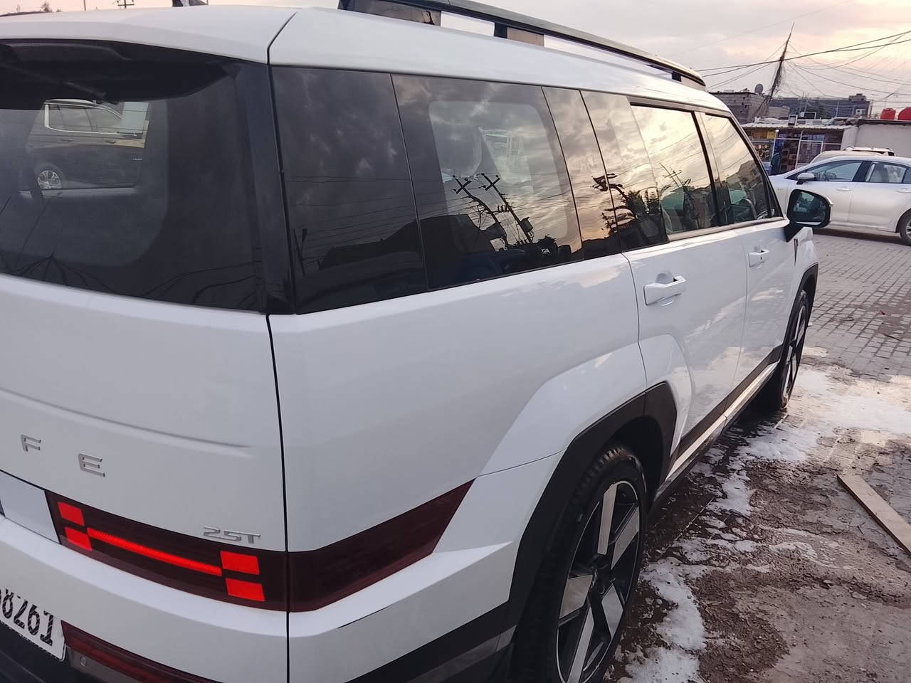 سنتافي موديل 24 مطلوبة للمصرف  
يعني عليهة اقصاد تصدر بيهة وكالة لحين اكمال القصد 
رقم بغداد موجودة بلبصرة راعيهة بغداد 
فول مواصفات عدا البانوراما 
سبعة راكب
صندوق كهرباء كشن كهرباء 
ماشية 10000 الف
كفاله عامة 
للاستفسار 
اتصل أو واتساب 
***********
