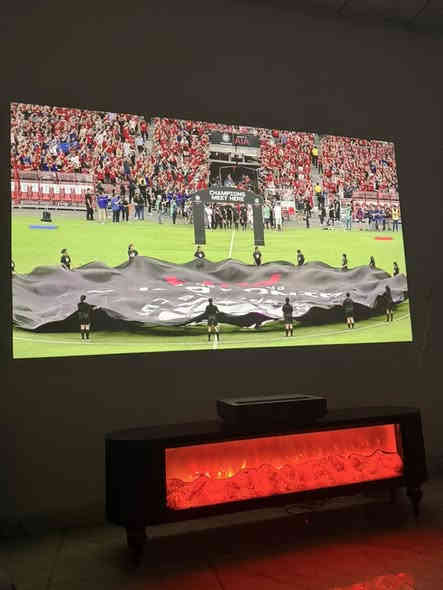 من الافضل في العالم  4k ليزي 

لأصحاب الكوفي شوب والصالات الكيمنغ  والألعاب الرياضيه  ومحبين السينما المنزلية 
جمله مفرد
4k

من الأفضل في كل أنواع الداتا شو 

راح تجرب شي تحفه وجدا ممتاز وراقي 

رجاءً التواصل خاص او واتساب 

من الافضل في العراق من ناحيه المواصفات في الصوره والدقه 

تربطه عل بلي راح يطلع شي خيالي وراقي جدا 

راح تشوف الصور وتحكم

سينما عالم ثاني 

داتا شو ليزري 4k

WEMAX Nova True 4K Ultra

HDR 10

150 بوصه

Smart Android TV

ALPD Laser

2100 ansi lumens

صوت ستيريو 

Dolby Audio DTS HD 30 W

نسبة تباين الصورة 1500000:1

جديد 

للحجز عبر الخاص

او 

واتساب ***********
