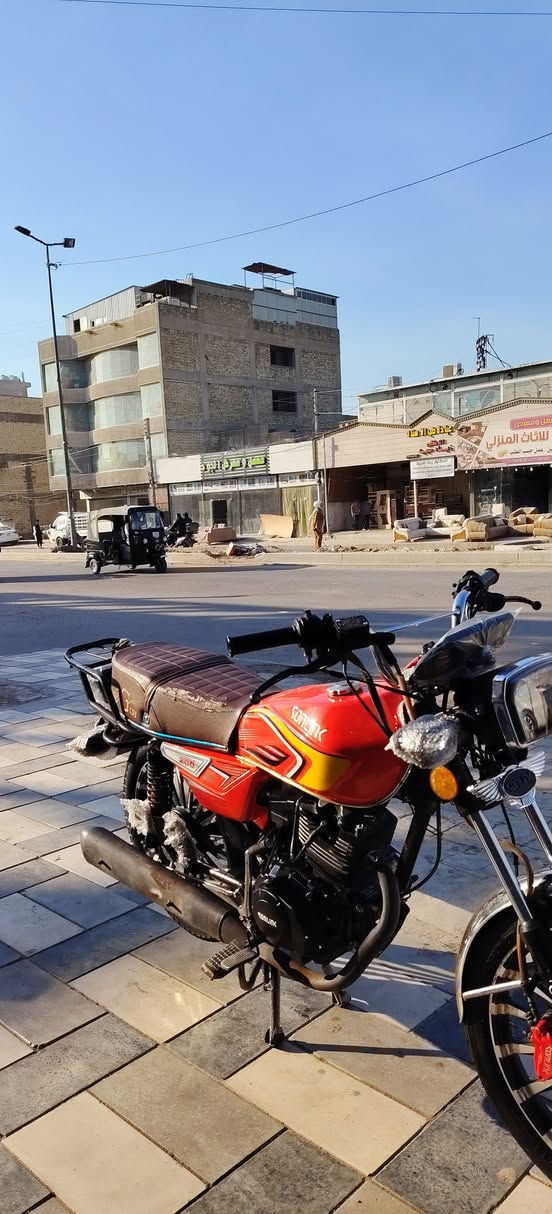 السلام عليكم 
2024نازله ب. ال 25 
دراجه ايراني. سونك 5 نمر
مكينه سوده 200 cالدراجه جديده كهربائيات كلها شغاله مكينه تخبل اوراق كامله جيب وياك فيتر وافحص ع راحتك برغي ممفتوح بيها كفاله كير مكينه كهربائيات سعره 750وبيها مجال
مكانه بغداد الشعب للاستفسار *********** موجود واتساب
