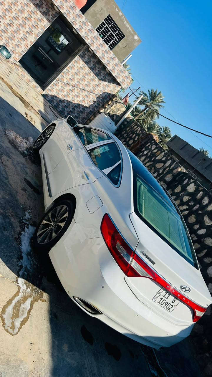 اسلام عليكم ازيره 2012
خليجي قطعتين صبغ رقم بغداد موجوده بل حله 
فول مواصفات VIP
فول واحد عل واحد 
*داخل جلد قرميدي 
*بصمه تشغيل 
*بصمات ابواب 
* بصمه جنطه 
*بنوراما طگتين 
*كشنات كهرباء
*كشنات تدفئه 
*بردات ابواب بلادي 
*برده خلفيه كهرباء 
*5 ويل كب 
*مكينه3000 
*تكم ستيرن جهتين 
* تبريد قطعتين 
* مري كرهباء 
*ترحيب عند القتراب 
* اشاير بل مري 
*بيه هواي مواصفات 
موجوده بل حله عل طريق النجف يم جامعه المستقبل 
مكينه گير عل فحص (فقط بيه راجز عنده التشغيل) 
سعر 115او ييه مجال 
واذا اكو مراوس حسب القناعه 
اليعجبه اهلاً وسهلا ول مايعجبه كلشي موجود بل سوگ 
للاستفسار ***********
