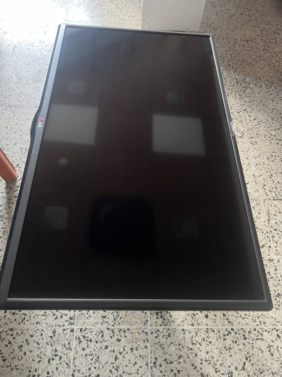 شاشه LG اول باب صنع كوري نظافته 100/90. بدون كونترول سعر80 حجم 32


**إذا كنت صاحب هذا الإعلان وتريد حذفه لأي سبب، رجاءا أرسل رسالة إلى الدعم الفني**