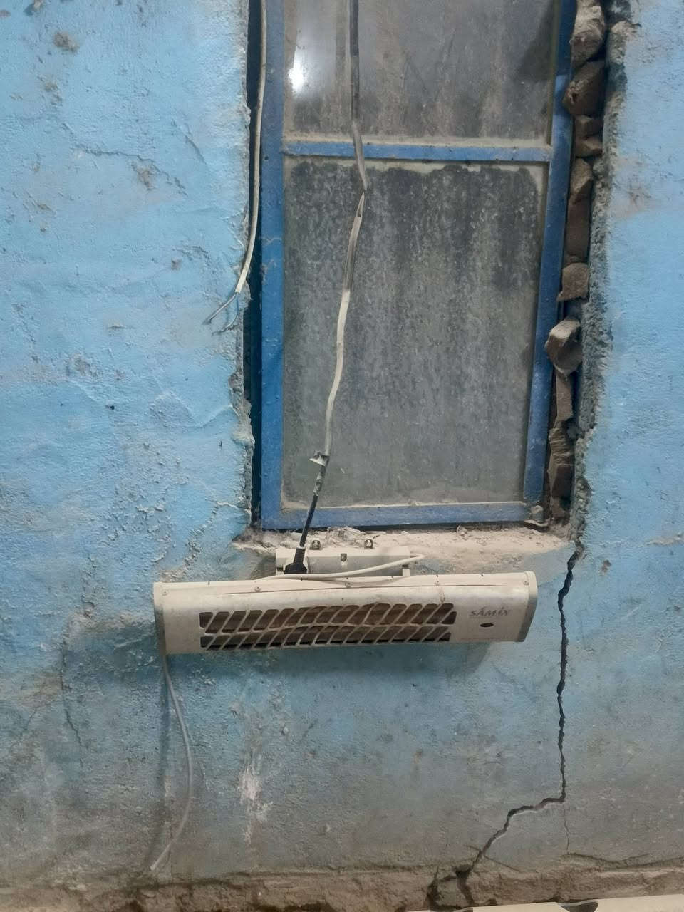 علوه لبيع كامله من صماطه من مذبحه من مفرقه من بيلر من معالف 4وصوبات رقم الهاتف ***********ابو طيبان رمادي
