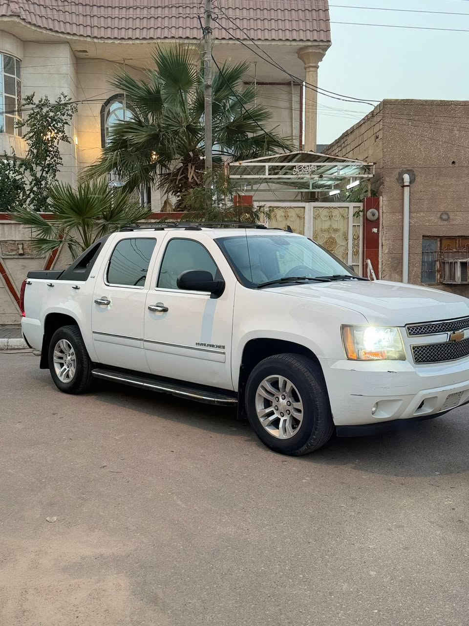 السلام عليكم. للبيع. تاهو افلانج. مديل 2007 فول مواصفات.  ال تي زت. رقم بصره تحويل. سنويه لغاايه 2029.  كفاله من الكص ونقل الجثه. والضربه.  والعيب الشرعي.  مكينه 5300 جديده. كير جديد.  تبريد فطعتين.  حداده. حلوه.  كهربئيات. عامه. طخم تاير.  منضومه. غاز وبانزين.  سياره مال جناي. كلش حلوه. السعر. 145. هاتف. *********** مكان اابصره.
