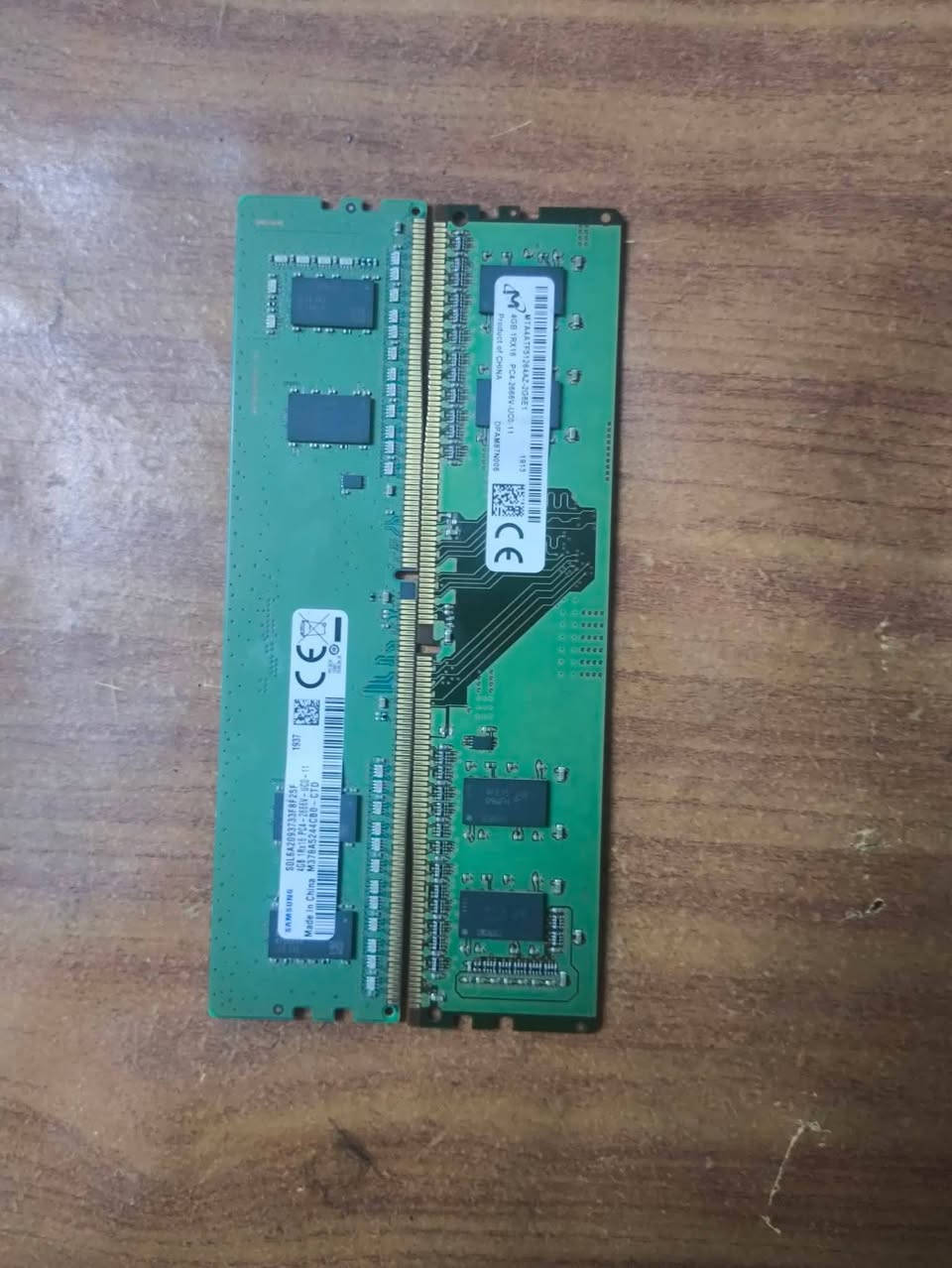 شباب كومبو
بورد و معالج xeon e5 2650 v4 و رامات 16g  ddr4 2133
بيع او مراوس برامات 16g ما تقل سرعتها عن 2666 و فوك


**إذا كنت صاحب هذا الإعلان وتريد حذفه لأي سبب، رجاءا أرسل رسالة إلى الدعم الفني**