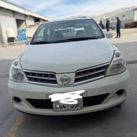 نیسان تیدای 2009 گێڕ ئۆتۆماتیک سپی  یەک سەرقەوسی بۆیاخە سەیارەکە هەموو...