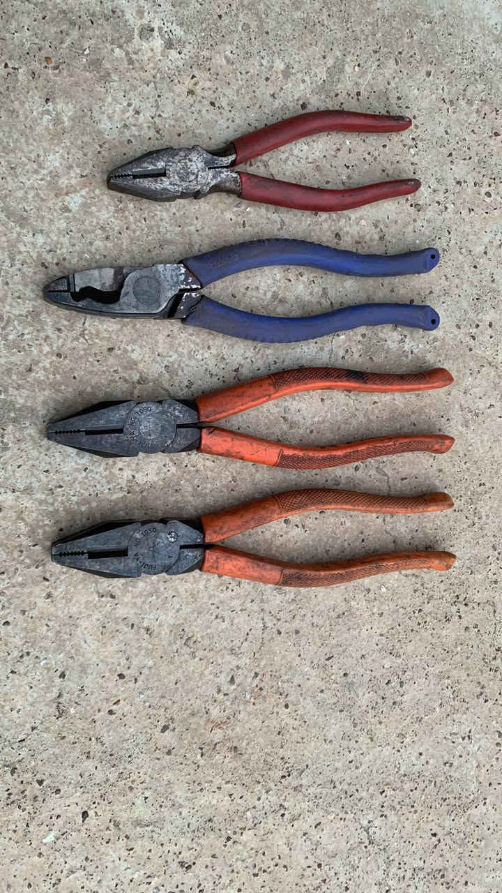 للبيع كلو ما مستخدم ياباني 
للتواصل واتساب ***********
