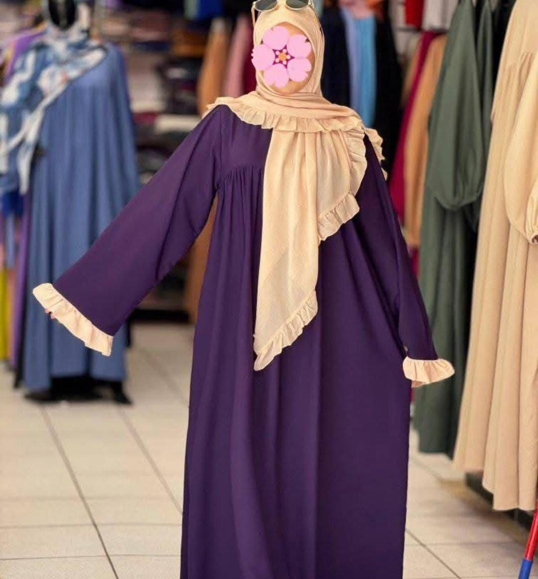 العباءة👍
الفولار 👍
مصنوعة من ثوب كريب روزا الممتاز
✅ جودة عالية
✅ تصميم أنيق ومريح
✅ مثالية لمختلف المناسبات 
📏 المقاسات: l xl xxl


**إذا كنت صاحب هذا الإعلان وتريد حذفه لأي سبب، رجاءا أرسل رسالة إلى الدعم الفني**