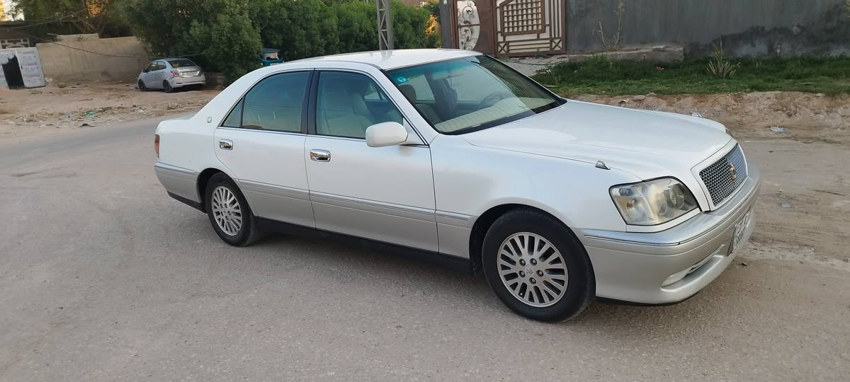 السلام عليكم
ملكه موديل 2000 محرك ففيتي كصة قماره رقم ذي قار انكليزي تحويل السيارة بسمي   اكفل محرك وكير وتبريد وعيب شرعي السعر 120 قفل   المكان نجف  مركز للاستفسار ***********
