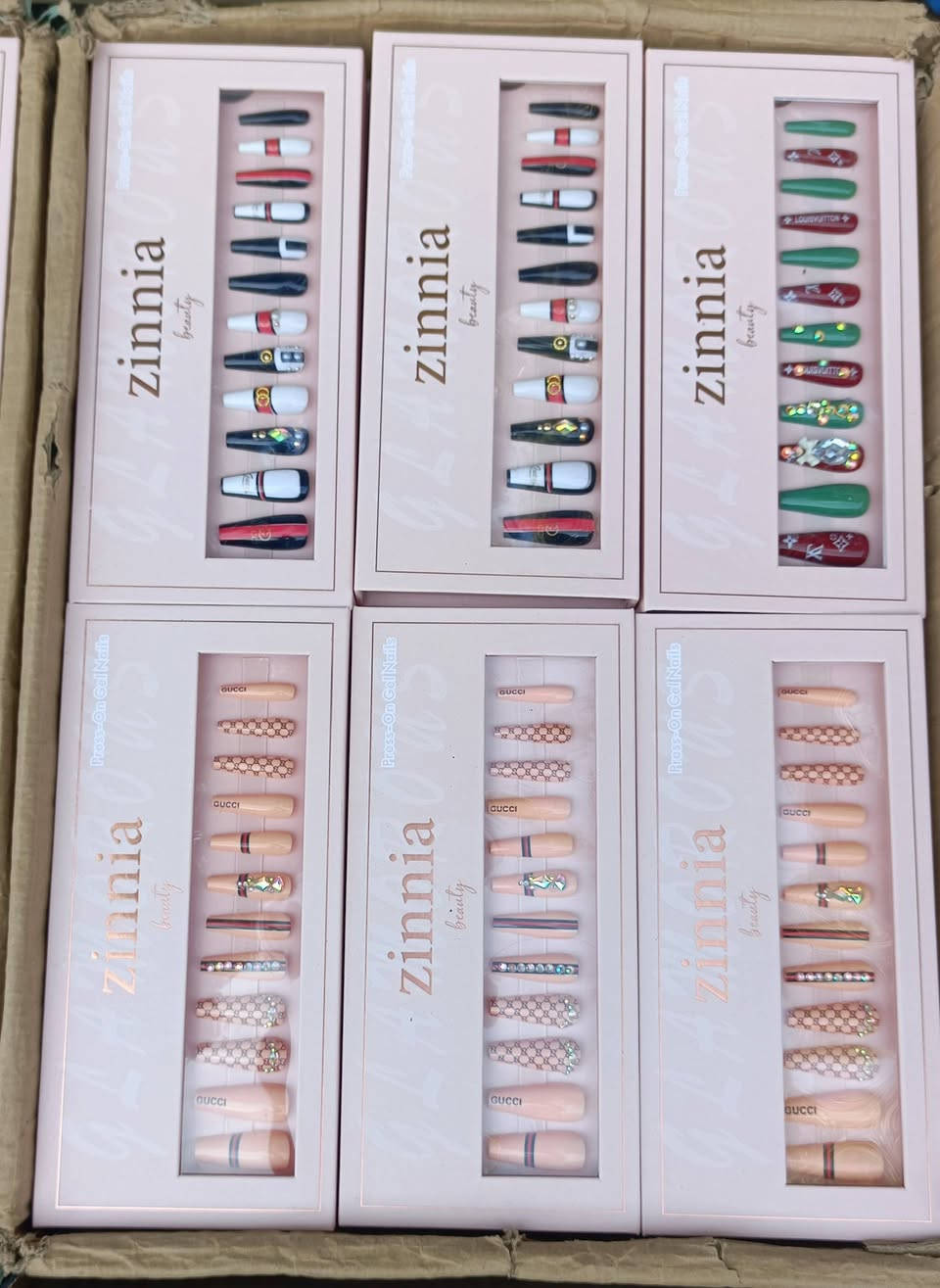 نينوكي استناعي
نرخي ده رزني 18,000
واتساب ***********
گياندن هه يه 
https://t.me/qaz1290wsc
