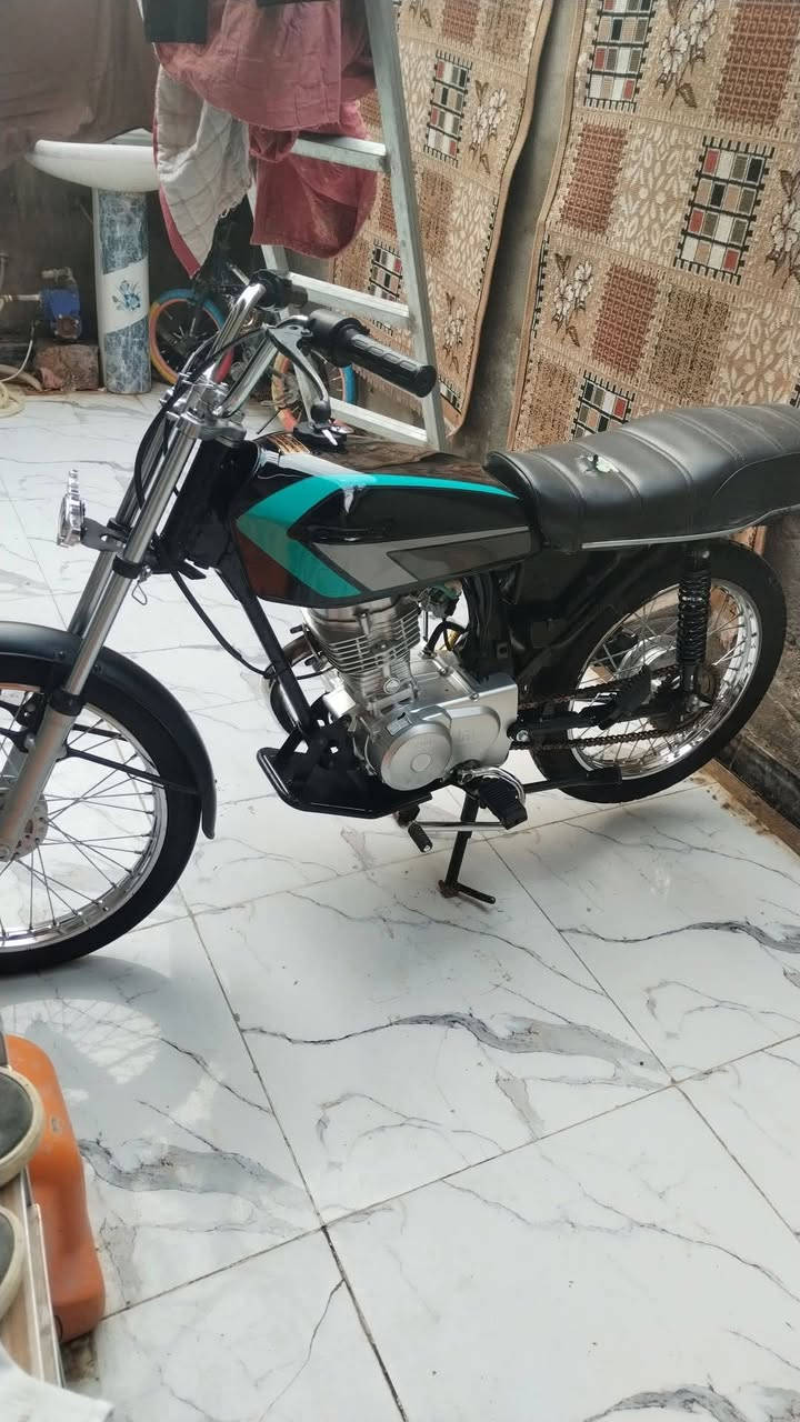 سلام عليكم دراجه البيع كلك مكينه بل جيس شلعه ومعدل فول الدرجه مكينة نامه اصلي مامفتوحه سعره 650 وبيه مجال العنون ناصريه مركز مدينه قريب عل ساهرون الرقم ***********
