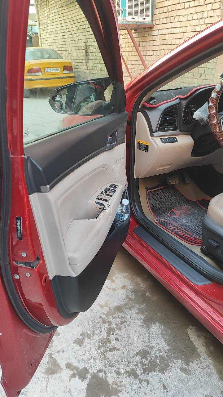 السلام عليكم النترا 17 وارد امريكي حادثهة بنيد فقط ماشيه ١١٨.  فول مواصفات. مكينه كير على وضع الشركة بأسمي السيارة ليبل واحد  كشنات هيتر سعر135. مكاني بغداد الكرخ ***********
