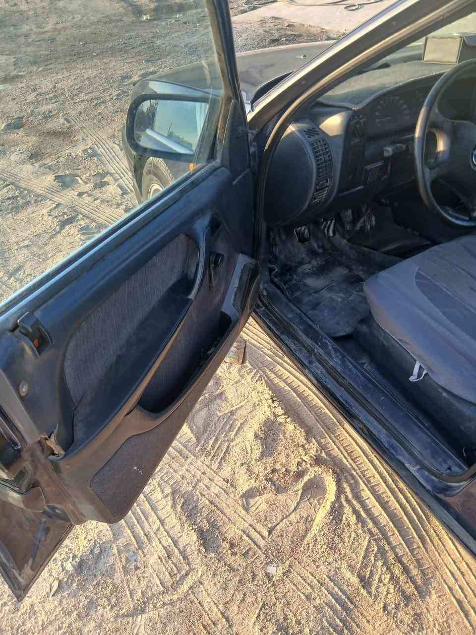 للبيع موديل 91 رقم بغداد انكليزي بسمي تخم تاير صدر محرك كير كشر سياره حلوه وجاهزه مكاني فلوجة الاستفسار الاتصال ***********
