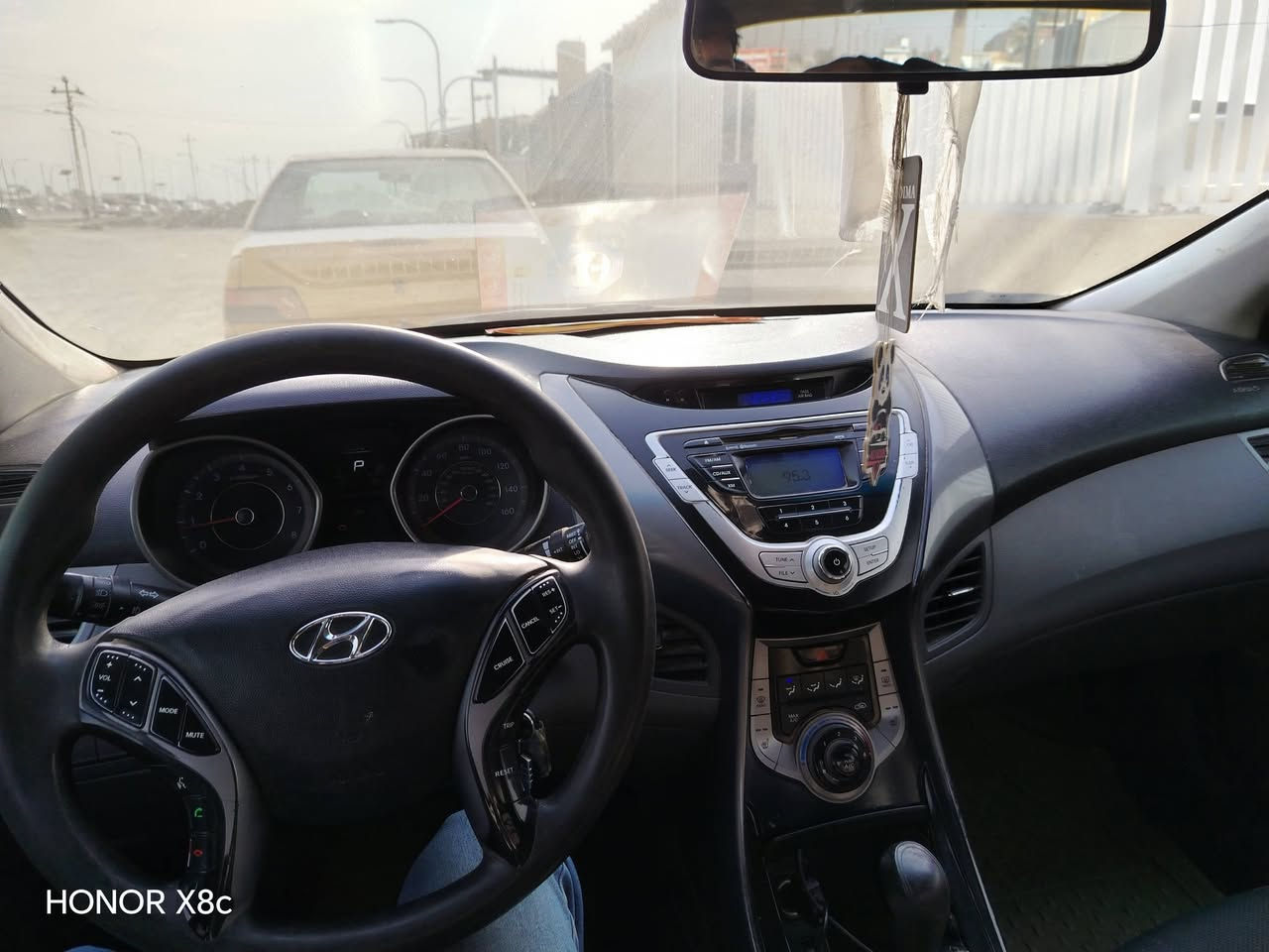 السلام عليكم الانتره 13 للبيع حادثه باب مبدل خلف السايق حداديه جديده تخم تاير مكينه وكير مكفول لاتنقيص ولاتبخير مكاني حله شارع 60 السعر 104 وبيه مجال قليل الاستفسار ***********
