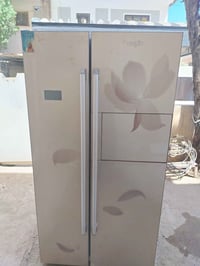 ثلاجه ثلاث أبواب  نوع ديكو عطلانه  07711167524 بغداد, العراق