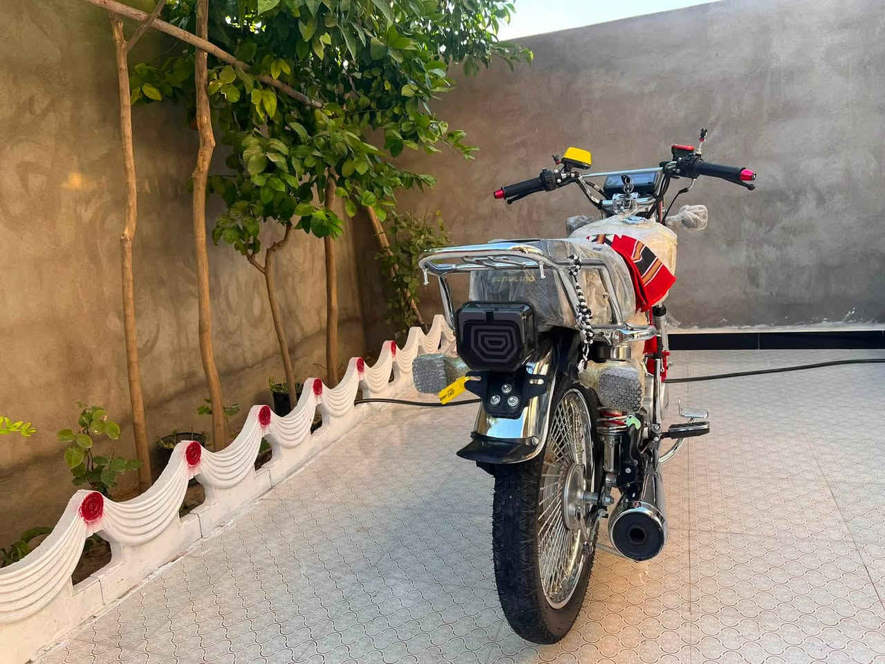 لسلام عليكم تايكر موديل 25مكفول كفاله عامه بعده زيرو السعر 650 وبي مجال شي قليل العنوان ابي صيدا ***********
