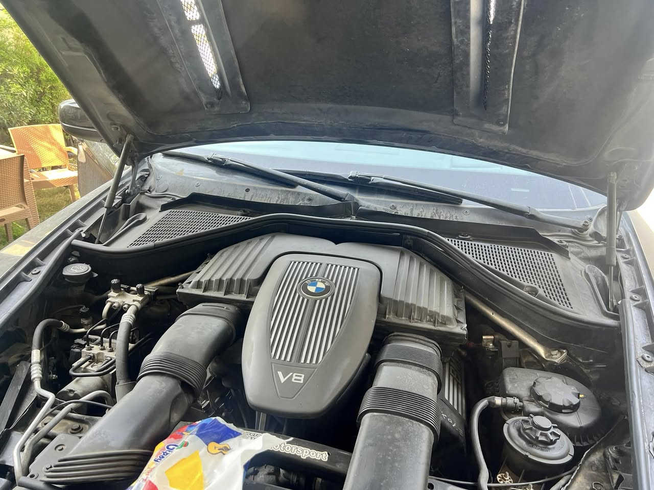 السلام عليكم اخوتي الغوالي BMW x6 2009 السيارة فول مواصفات كت ام بور بيها حتى الاكزوزات رياضية bmw اصلي كير ومكينة جدد البارحة شادهن حاوية كمبريسر تبريد جديد نفص غاز شاشة اندرويد جديدة مسجل جديد تخم سماعات بلاد جدد داخل جديد حاوية لون برتقالي شاشه خلفية سلايد داخل كاربون فايبر مري كاربون يدات البوب كاربون فايبر ماوس كرستال يدة الكير كاربون فايبر البطاين بردات باتري جديد زوج تايرات امامي جدد الخلفي نص عمر ويل 20 جديد اصلي بعد صارف عليها هواي الله شاهد مال جناي حتى الكيجات ام بور سرعتها 330 بيها محرك 50 تنفس طبيعي بدون تيربو المرغوب  داينمو وسلف وبور جديد نوزلات جدد مجاول اصليات جدد حتى فلتر الكير والدهين مال الكير همين خال سبير حتى ابدلهن بيها نواقص بسيطة كلش دبلات مال الصندوك وغاز التبريد وبوش مال الذراع والباقي كولة جديد شرحت كلشي عن السيارة حبايب الشراي يتصل وبي خير ويدلل 
سعرها من الاخير 135 ورقة قفل قفل مكاني بغداد حي الحامعة
***********
