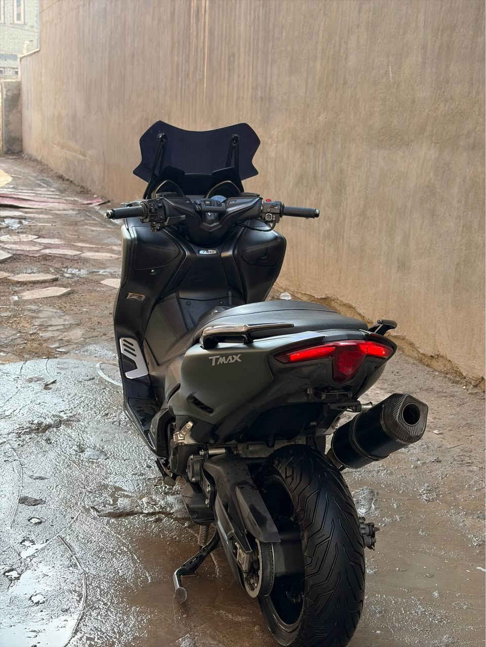 T-max560 -2021
ماشيـة(30km)
كفرات تجاري اصليااتت!
مكينة مكفولة كفالة عامة 
كلج والوسط اصلي

صالنصة تختلف على البلصور حالياً بيها بلادية بس مؤقته مؤوووقته شكله تعبان. 
مراوس | بـيـع شعندك نـزل. 

مكان بغداد •
تفاصيـل اكثر واتسـاب
*********** بغداد, العراق
