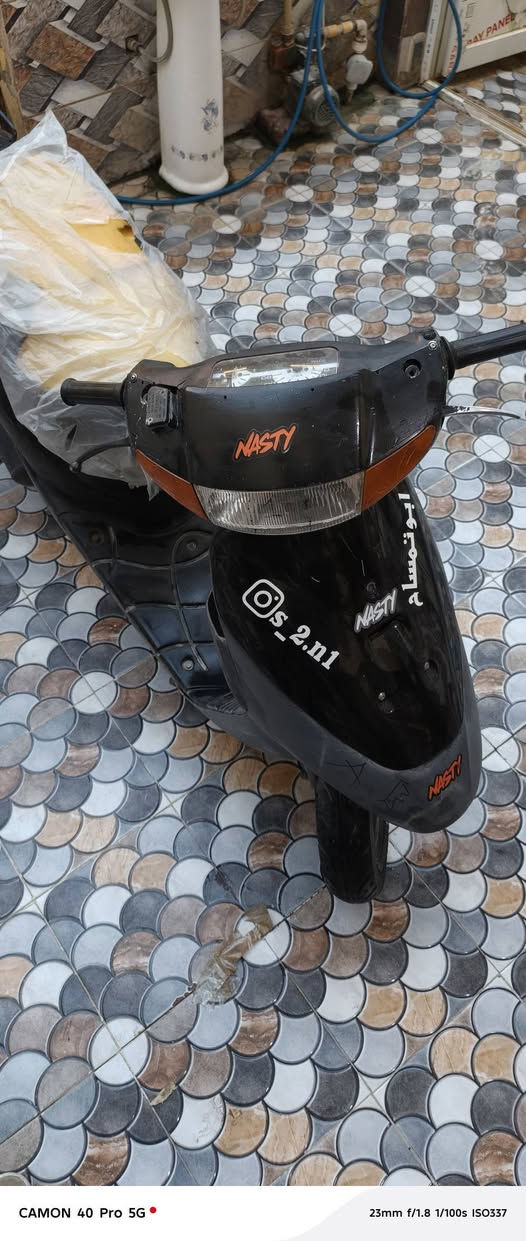 سلام عليكم دراجه ساسوكي للبيع دراجه مكينته كايمه اني مطلعه على ايدي الكشن دوشمته ودراجه نضيفه اعيد مكينته كايمه ساطره صاله تقريبا 6 اشهر مطلعه وكيل ما احط عليه سعر حط سعرك بل تعليقات واني ادخلك وهاذ رقمي لليريد يعرف اكثر تفاصيل ***********
