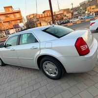 مكينة ٣٥٠٠ • مشاية ١٤٠٠٠٠ • فتحة سقف