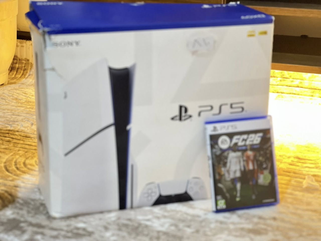 بلي فايف سلم استخدام 15 يوم كامل ملحقاته اصليه ويا قرصين فيفا 26 وقرص حرب


**إذا كنت صاحب هذا الإعلان وتريد حذفه لأي سبب، رجاءا أرسل رسالة إلى الدعم الفني**