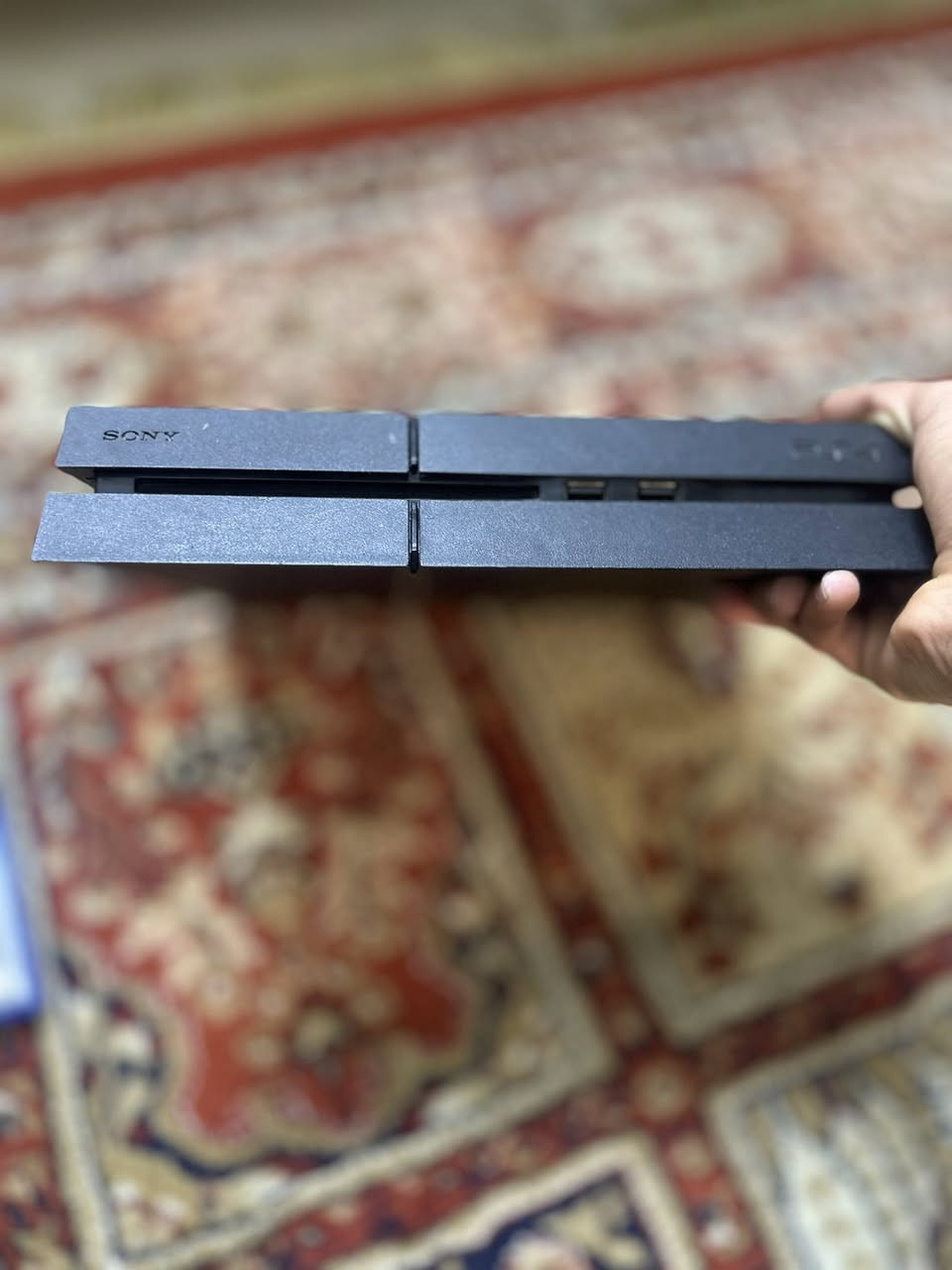 السلام عليكم بلي 4فات مستعمل نصف ترا
ملحقاته: قرصين جي تي اي بيها خريطه وقرص ذا كرو (سيارات حياه واقعيه) مع 3 يدات (جوستك) اصليات ونضيفات عنواني بغداد الامين الثانيه السعر:250 وبي مجال الرقم ***********
