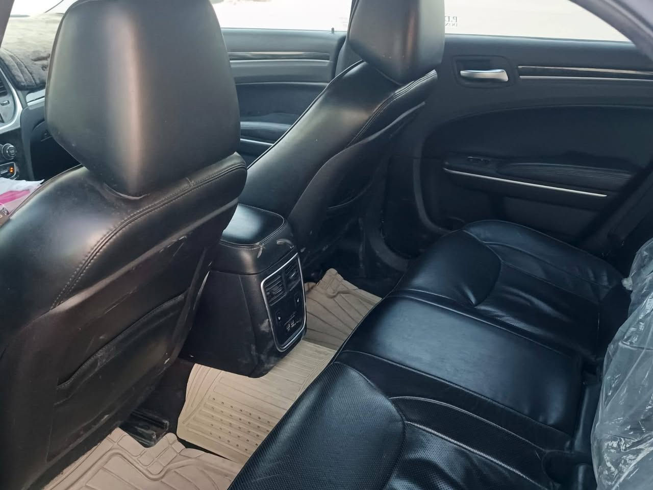 اوباما موديل 2022
اصل 2016

السياره كفاله عامه بس مقسمه بيبان ثنين فقط كير مكينه تبريد كفاله سعر مناسب بيع مستعجل 155$

*********** للاتصال
