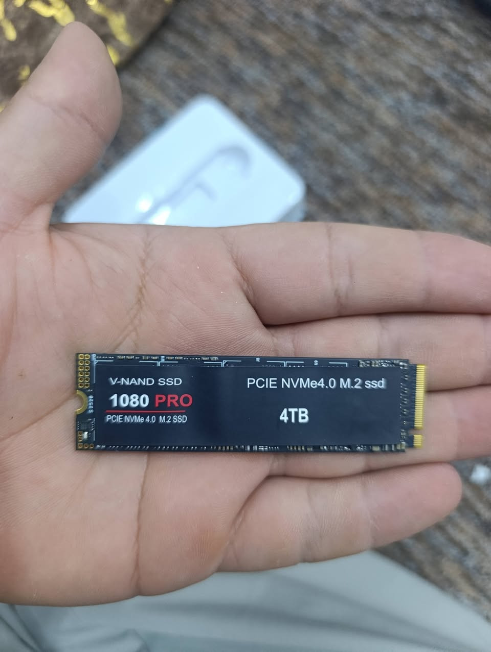 هارد 4 تيرا يقرا 3750 كيكا يعني 4 تيرا الا ربع 
شرط الشغل ✅ 
اعلى سعر المزاد يبدا من 60


**إذا كنت صاحب هذا الإعلان وتريد حذفه لأي سبب، رجاءا أرسل رسالة إلى الدعم الفني**