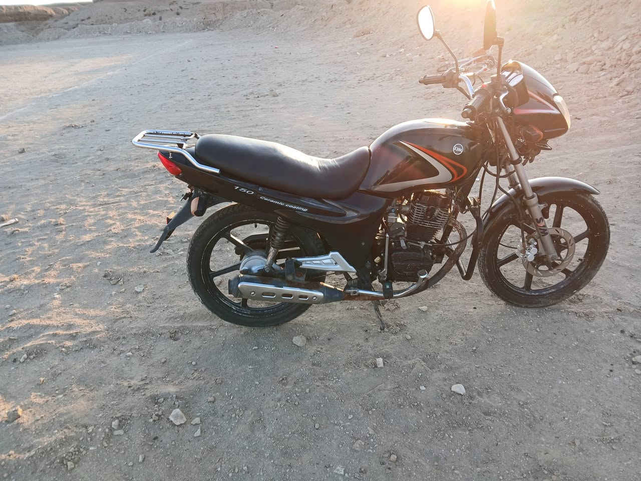 للبيع سايم موديل 2020 بي اوراق كمرك محرك نضيف كهربائيات شغاله سعر 750بي مجال ***********مكان فلوجه شهداء
