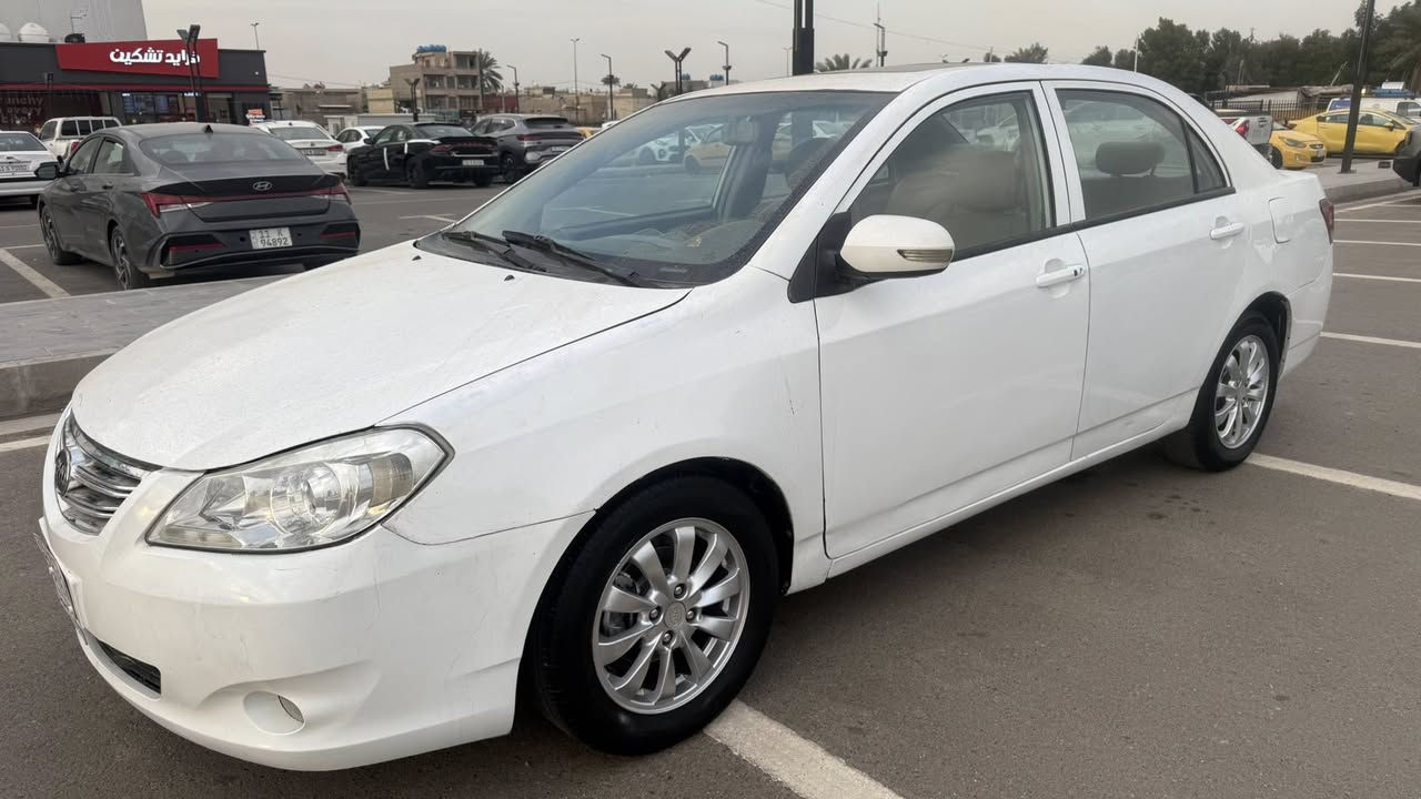 للبيع بيوايدي موديل 2013 رقم بغداد تحويل ثاني يوم جاهزه كير مكينه صدر مابيها نقص بيها طخه بلبنيد والهلالات الخلفيه صبغ السعر 49 مكانها بغداد للستفسار *********** ممتواجد ع نت
