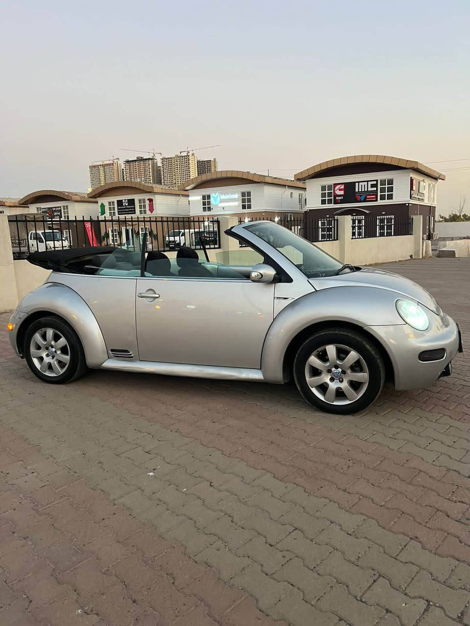 السلام عليكم
السعر فقط 61📍ورقه ومجال للبيع او مراوس فولكس واكن بيتل موديل 2003 محرك 4 سلندر بلادي حجم المحرك 2000 عادي بدون توربو السياره ستيرن محور يعني قبل جان يمين وهسه يسار بس تحوير درجه اولى السياره فول مواصفات سقف كشف كهربائي كشنات جلد وهيتر گير محرك شرط كهربائيات كلها شرط السياره مكفوله بدون ضربه وبدون صبغ تحويل وغرامات شرط سياره جاهزه وحلوه دينار ما تصرف عليها السعر 61 ورقه ومجال بسيط حق الجيه وعليها 200$ دولار غرامه ينزل من السعر مكان السياره اربيل
ارقام الهاتف
***********- بي واتساب
***********- بي واتساب
*********** أربيل, العراق
