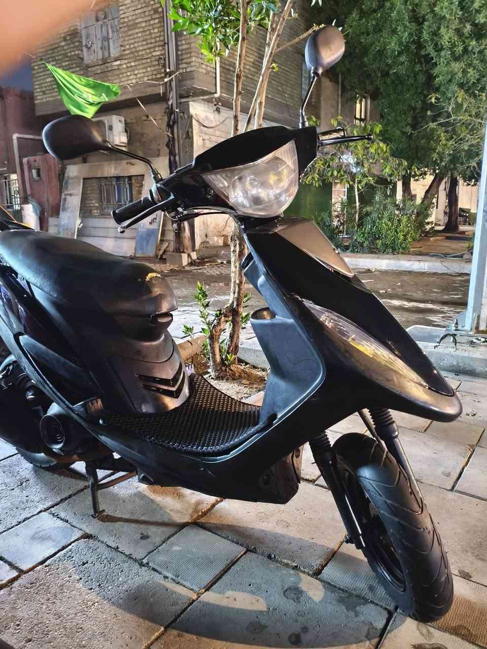 ماكس عدله مكينه كفاله ممفتوحه دراجه خير من الله رايده ٧٠٠ وبيه مجال رقمي ***********
