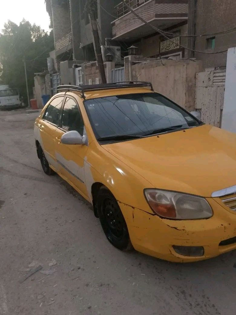 السلام عليكم كيه سبكتره مديل 2007 رقم بغداد دولي بسمي مصفره هيئه وغرامات ماعليها الف محرك 2000كير اوتماتيك حداديه خلفي امامي نضيف تخم تاير باتري جديد السياره وارد امريكي حادثه بل جنطه وعابر عله الحوض حته اكون صادق ويه الجميع  ويحتاجلها صبغه سياره مال جناي وترايك وين مجان السعر 65$وبيه مجال لطيبين مكاني بغداد الجديده حي لامين الرقم ***********
متواجد واتساب
